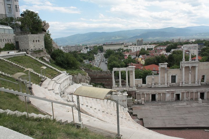 2 Days 2 Countries: Visit Bulgaria in 2-Day Private Trip from Bucharest