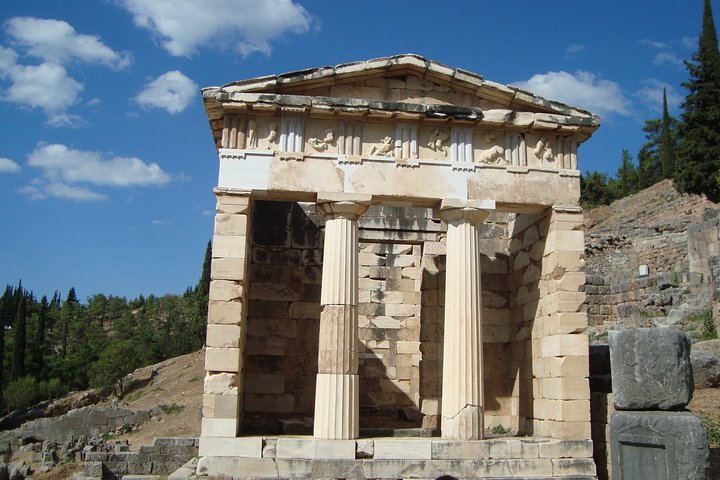 Delphi Day Trip Ancient Oracle & Scenic Mountain Views Arachova