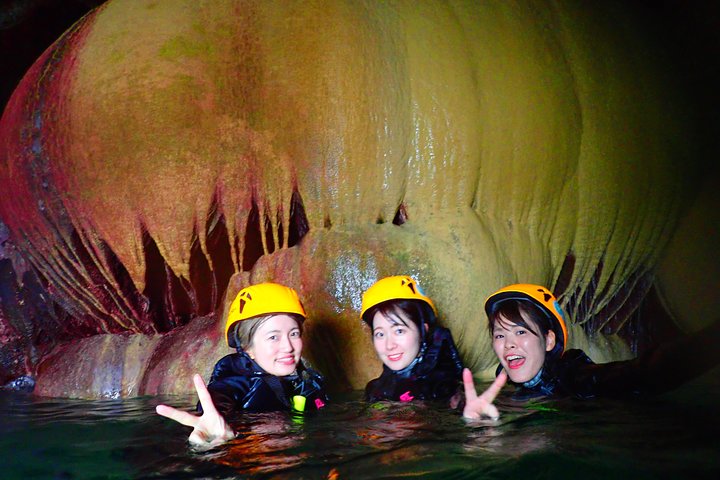 Okinawa Miyako Half Day Pumpkin Cave Caving and Kayaking