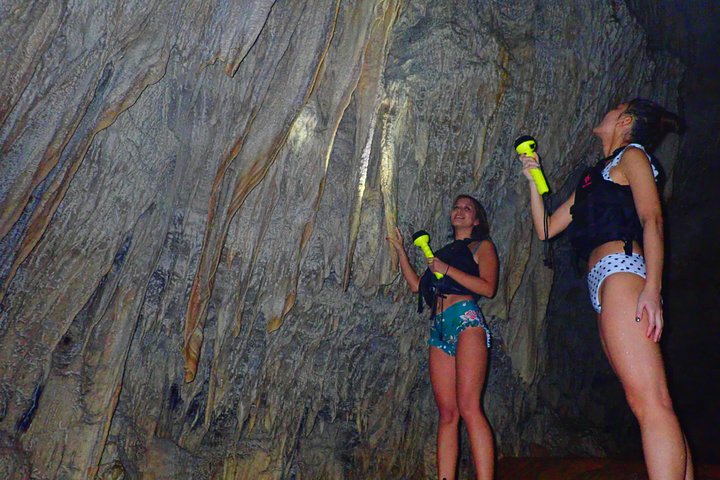 Okinawa Miyako Half Day Pumpkin Cave Caving and Kayaking