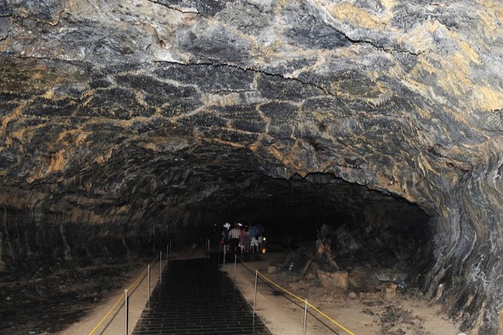 Full Day Essential Jeju Island Private tour for West Course