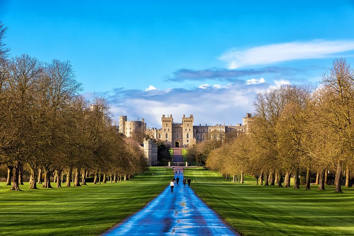 Stonehenge, Windsor Castle, and Bath from London