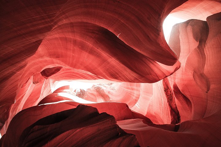 Antelope Canyon & Horseshoe Bend Day Tour with Lunch, Free WiFi