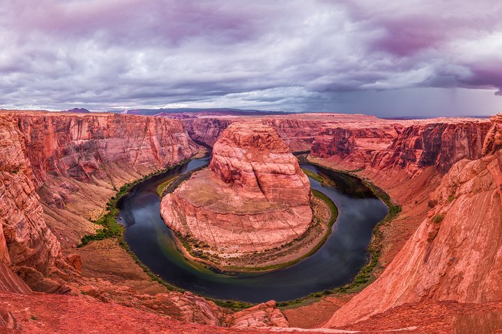 Antelope Canyon & Horseshoe Bend Day Tour with Lunch, Free WiFi