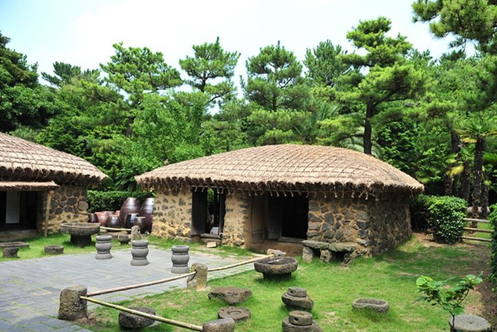 Full Day Essential Jeju Island Private tour for West Course