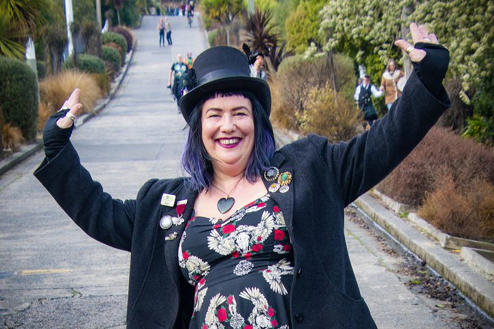 Iconic Shore Excursion: Dunedin City Highlights Tour