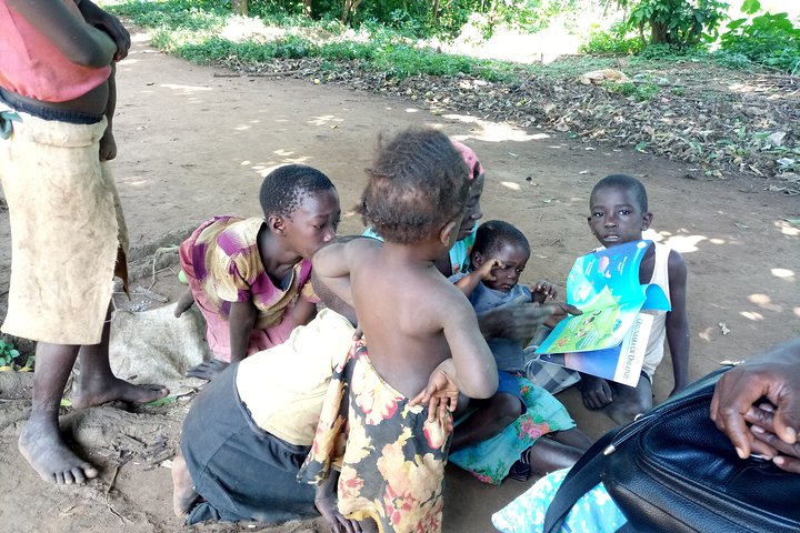 Private Community Tour of Masindi with Local Guide