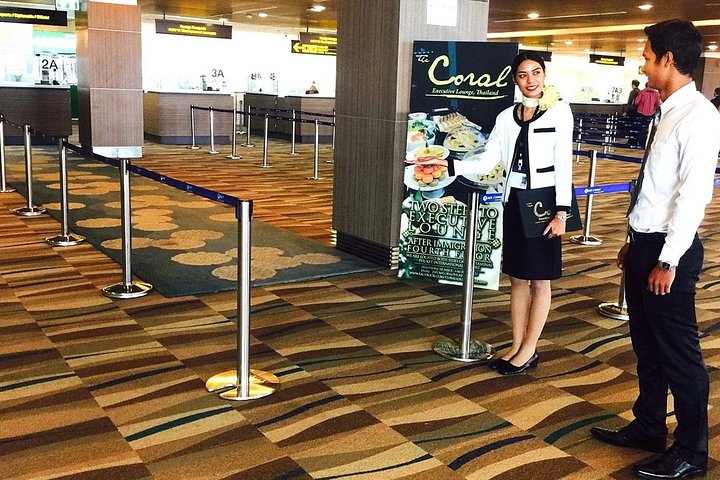 Phuket Airport Fast Track Priority Lane From Aircraft to Arrivals
