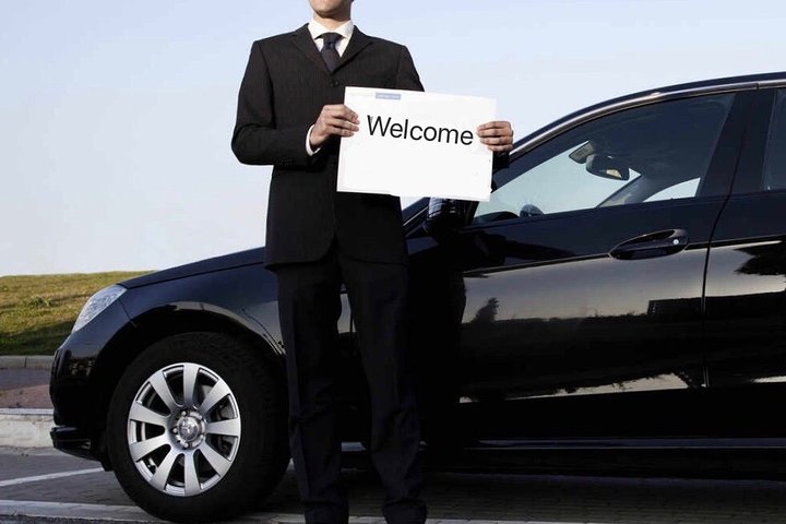 Private Arrival Transfer from Wuxi Railway Station to City Hotel