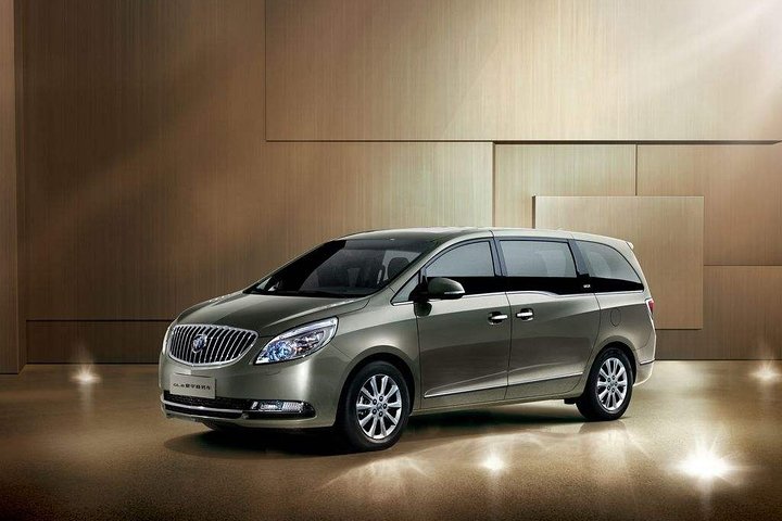Private Arrival Transfer from Wuxi Railway Station to City Hotel