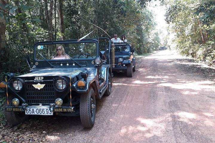 Explore the North of Phu Quoc island by Classical Army Jeeps