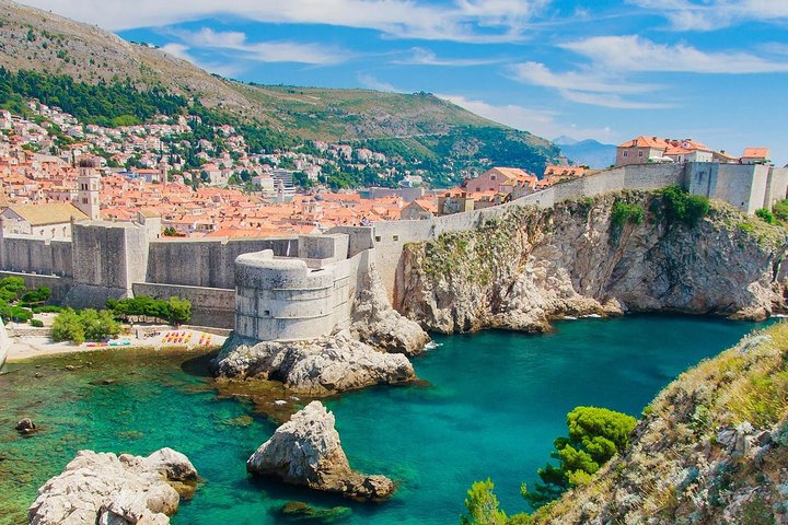 Private Transfer from Okrug Gornji (Island Ciovo) to Split Airport (SPU)