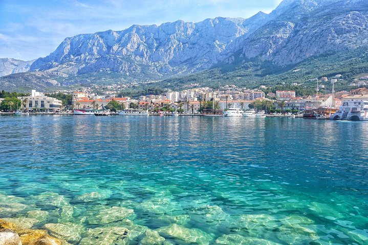 Private Transfer from Okrug Gornji (Island Ciovo) to Split Airport (SPU)