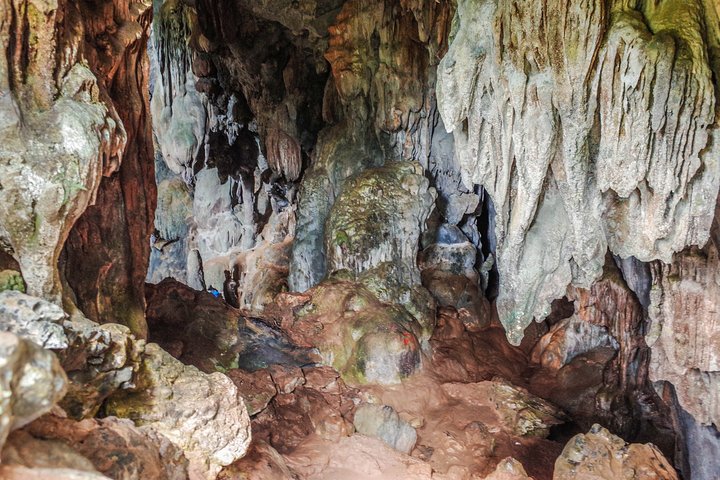 One Day Guided Tour: Kayaking, Zipline & Tubing In The Cave from Vang Vieng