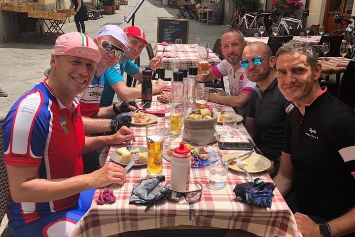 Montecatini Terme cycle and wine tasting visit