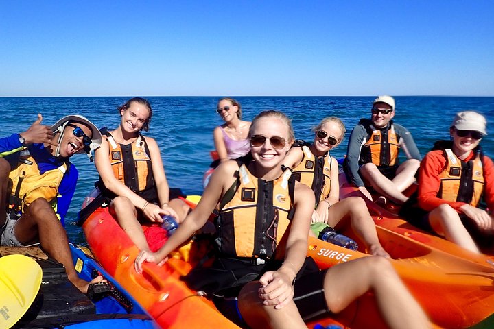 Turtle Tour - Ningaloo Reef Half Day Sea Kayak and Snorkel Tour