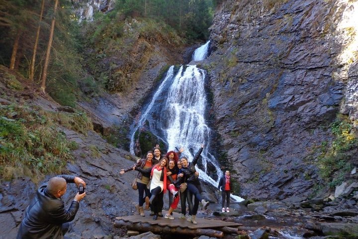 Bridal Veil Falls Rachitele - 1 day tour from Oradea