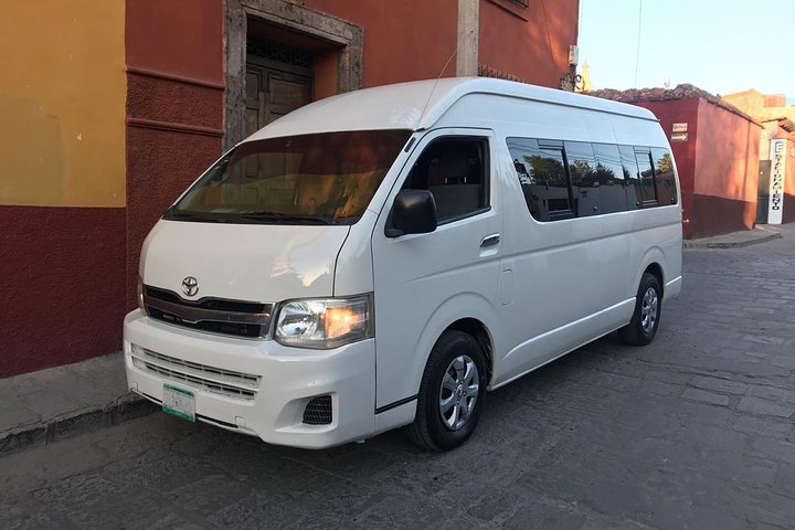Transporte hacia aeropuertos