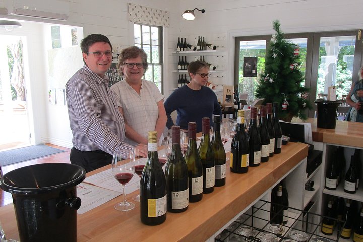 Martinborough in a Day - Guided wine tasting tour with lunch