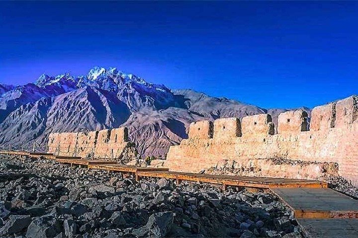 2 Days Tashkurgan Private Tour from Kashgar with Accommodation