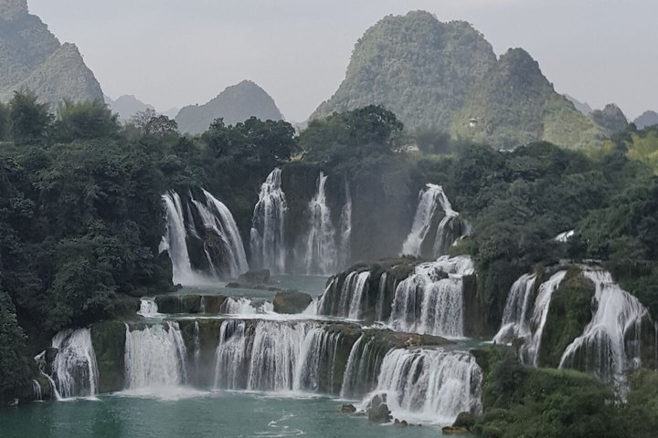 10-Day Private Tour from Nanning to Guilin and Guangzhou