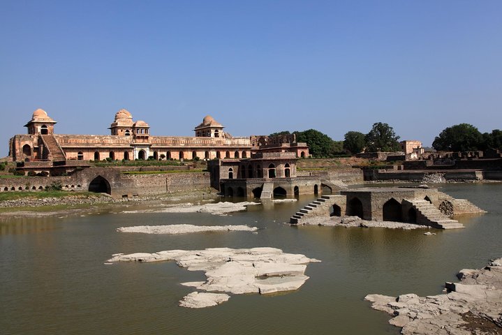 Divine Trail: Pilgrimage from Indore to Ujjain
