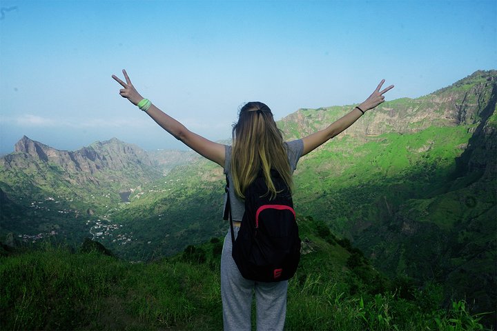 From Praia: Serra Malagueta to Principal Valley Hike & Lunch with a Local Family
