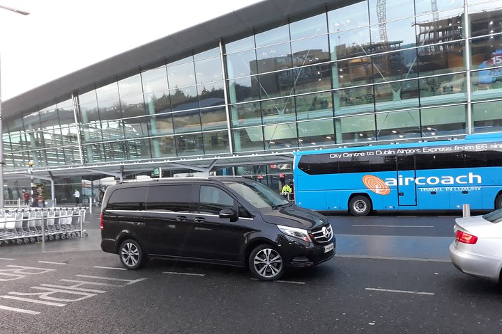 Ballygary House Hotel & Spa to Dublin Airport Premium Car Service