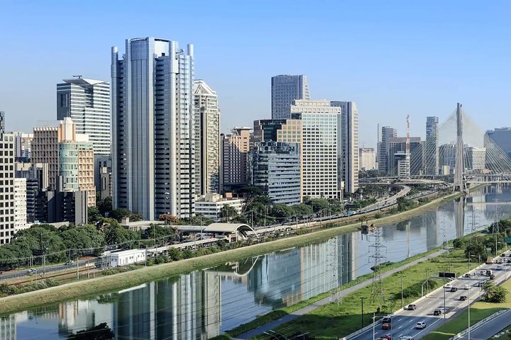 Private Transfer from Sao Paulo (GRU) Airport to Santos