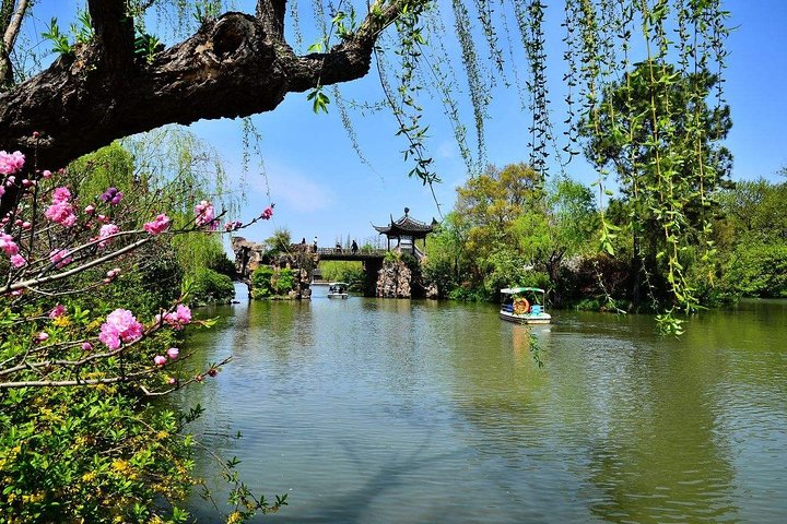 Private Departure Transfer to Yangzhou Railway Station from City hotel