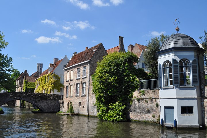Guided boat trip and walk