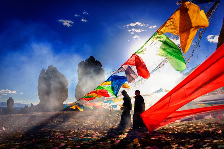 Lhasa Tour: A Glimpse of Tibet