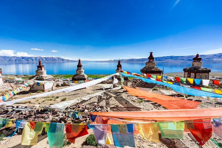 Lhasa Tour: A Glimpse of Tibet
