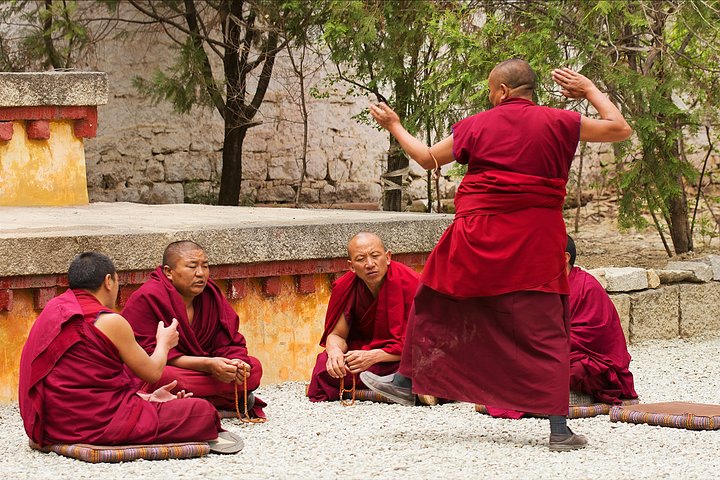 Lhasa Tour: A Glimpse of Tibet
