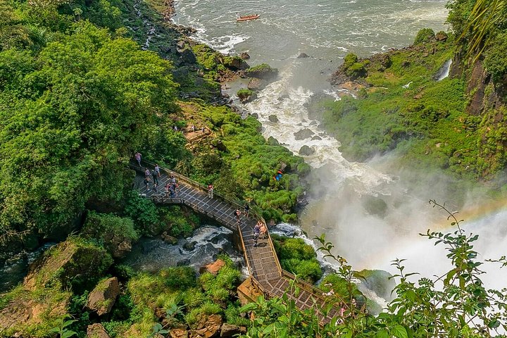 3-Day Iguazu Falls Exploring Tour From Argentina and Brazil