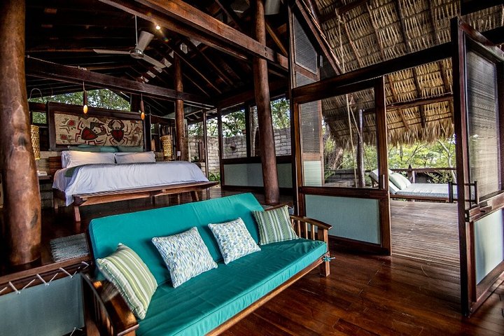Luxury Retreat at the Pacific Ocean
