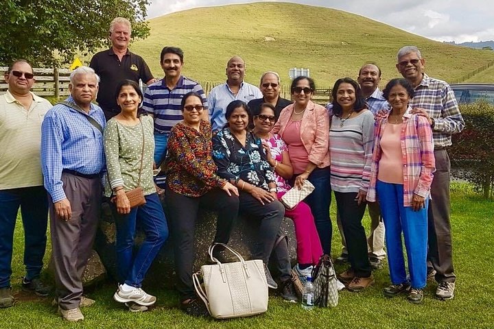Hobbiton & Waitomo Caves Guided Day Trip from Auckland incl lunch
