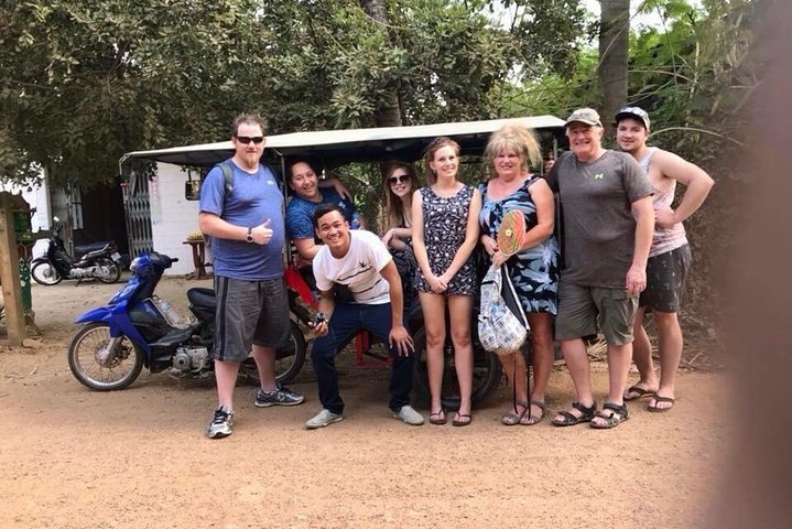 Afternoon tour by tuk tuk to bamboo train,bat cave,killing cave,countryside.