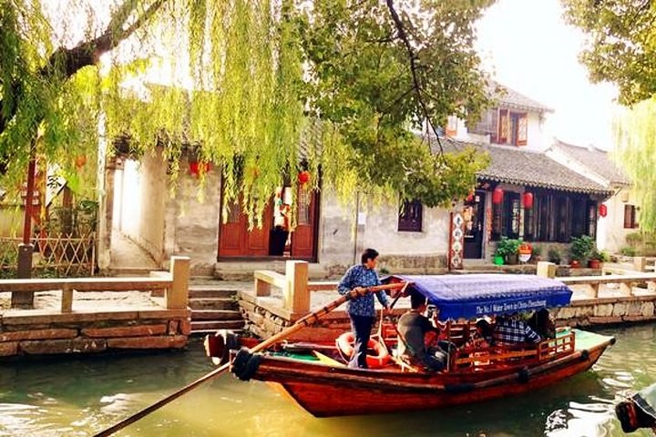 Zhouzhuang and Tongli Self-Guided Tour from Suzhou with Drop-off Options