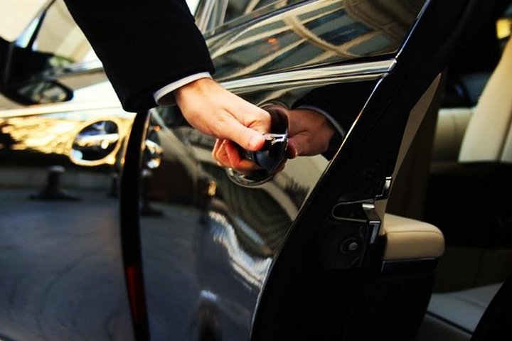 Sunan Shuofang International Airport Private Arrival Transfer to Wuxi City Area