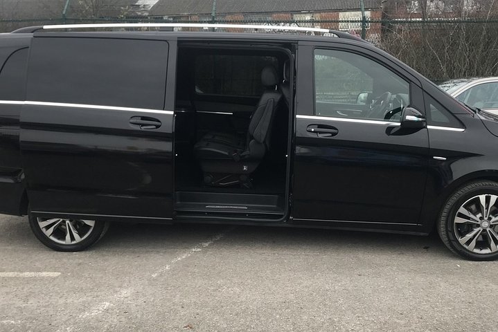 Private transfers to/from London Tilbury Cruise Port and London Stansted Airport