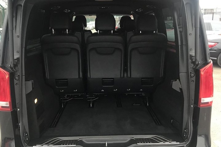Private transfers to/from London Tilbury Cruise Port and London Stansted Airport