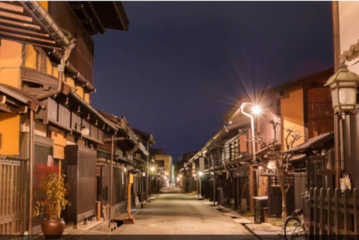 Takayama Half Day Tour (Private Guide)