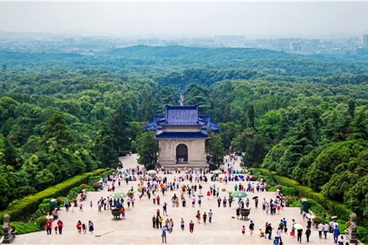 Nanjing Self-Guided Tour from Wuxi by Private Car with Drop-off Option