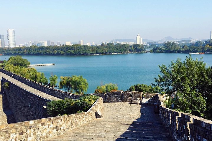 6-Hour Private Tour of Xiaoling Tomb,City Wall & Memorial Hall
