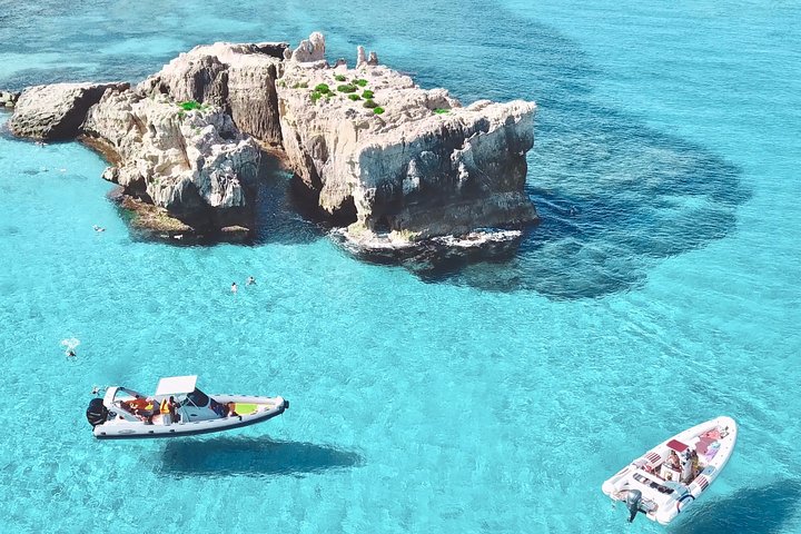 Tropea to Capo Vaticano, the Best Boat Tour. Max 8-12 Passengers