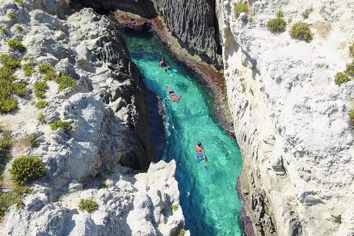 Tropea & Capo Vaticano Boat Tour with Snorkeling. Up to 12 Guests