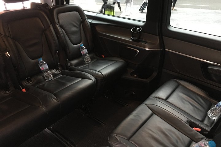 Private Transfers İzmir City or Adnan Menderes Apt to/from Dikili Resort