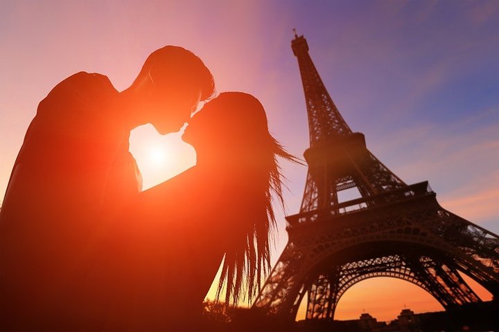 Paris with Love Private Guide and Driver