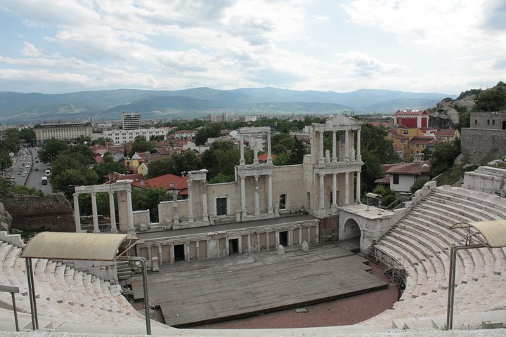 2 Days 2 Countries: Visit Bulgaria in 2-Day Private Trip from Bucharest